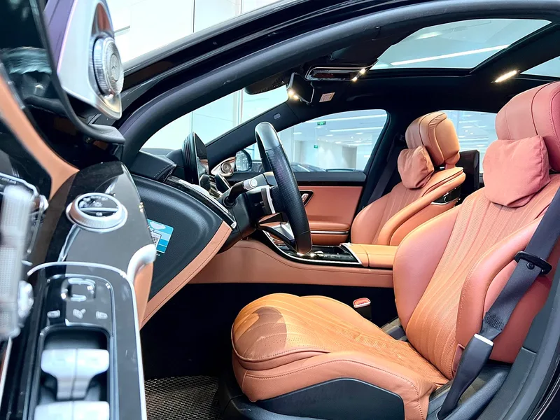 Mercedes-Benz S-Class 2021 S 450 L 4MATIC interior photo 7 Mercedes-Benz S-Class 2021 S 450 L 4MATIC interior photo 7