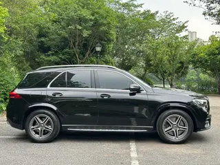 Mercedes-Benz GLE (Imported) 2024 Mise à jour GLE 450 4MATIC Type dynamique extérieur photo 4