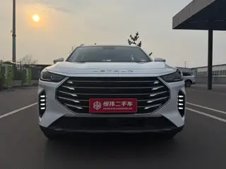 Jetour X70 PLUS 2025 1.5T CVT Флагманская версия PRO5 Кресло экстерьер фото 2 Jetour X70 PLUS 2025 1.5T CVT Флагманская версия PRO5 Кресло экстерьер фото 2