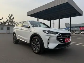 Jetour X70 PLUS 2025 1.5T CVT Флагманская версия PRO5 Кресло экстерьер фото 3 Jetour X70 PLUS 2025 1.5T CVT Флагманская версия PRO5 Кресло экстерьер фото 3