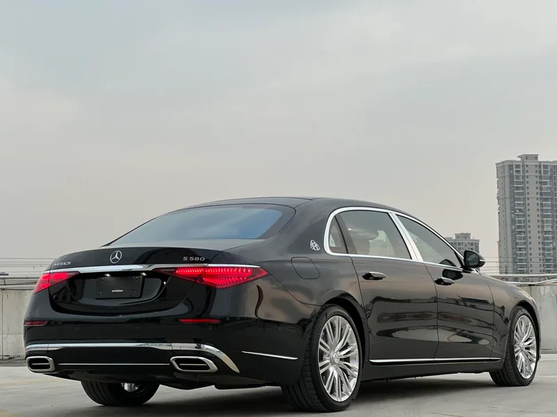 Mercedes-Benz Mercedes-Maybach S-Class 2021 S 580 4MATIC interior photo 11 Mercedes-Benz Mercedes-Maybach S-Class 2021 S 580 4MATIC interior photo 11