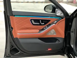 Mercedes-Benz Mercedes-Maybach S-Class 2021 S 580 4MATIC interior photo 15 Mercedes-Benz Mercedes-Maybach S-Class 2021 S 580 4MATIC interior photo 15
