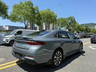 Geely Preface 2026 2.0T Oriental Yao full moon version exterior photo 4 Geely Preface 2026 2.0T Oriental Yao full moon version exterior photo 4