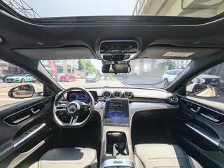 Mercedes-Benz C-Class 2025 Reforma C 260 L Versión deportiva exterior foto 5
