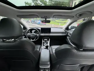 Geely Emgrand 2023 4th Gen Champion Edition 1.5L CVT Premium Trim exterior photo 9 Geely Emgrand 2023 4th Gen Champion Edition 1.5L CVT Premium Trim exterior photo 9