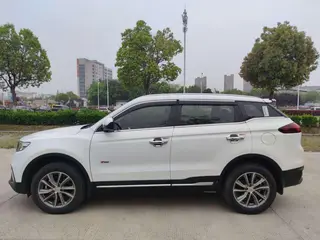 Geely Boyue 2020 1.8TD DCT Tipo de conexión inteligente con tracción en dos ruedas 4G Versión de Internet interior foto 12 Geely Boyue 2020 1.8TD DCT Tipo de conexión inteligente con tracción en dos ruedas 4G Versión de Internet interior foto 12
