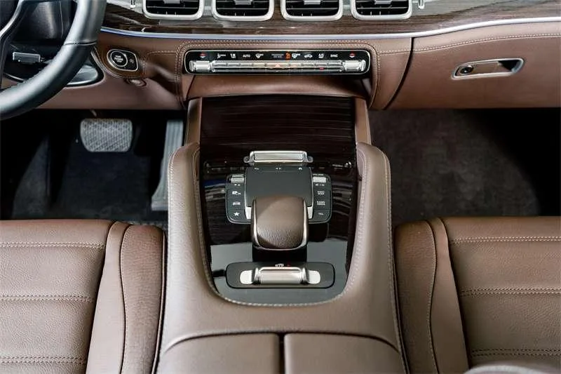 Mercedes-Benz GLS 2021 GLS 450 4MATIC Fashionable interior photo 15