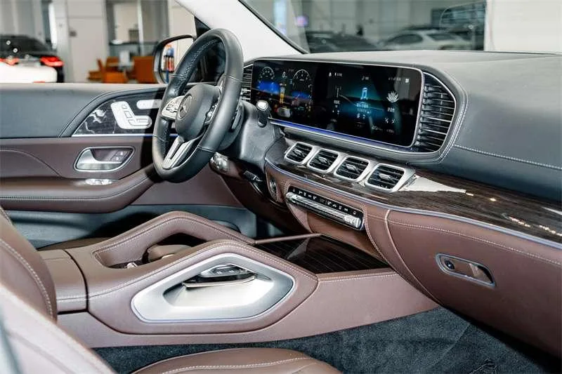 Mercedes-Benz GLS 2021 GLS 450 4MATIC Fashionable interior photo 20