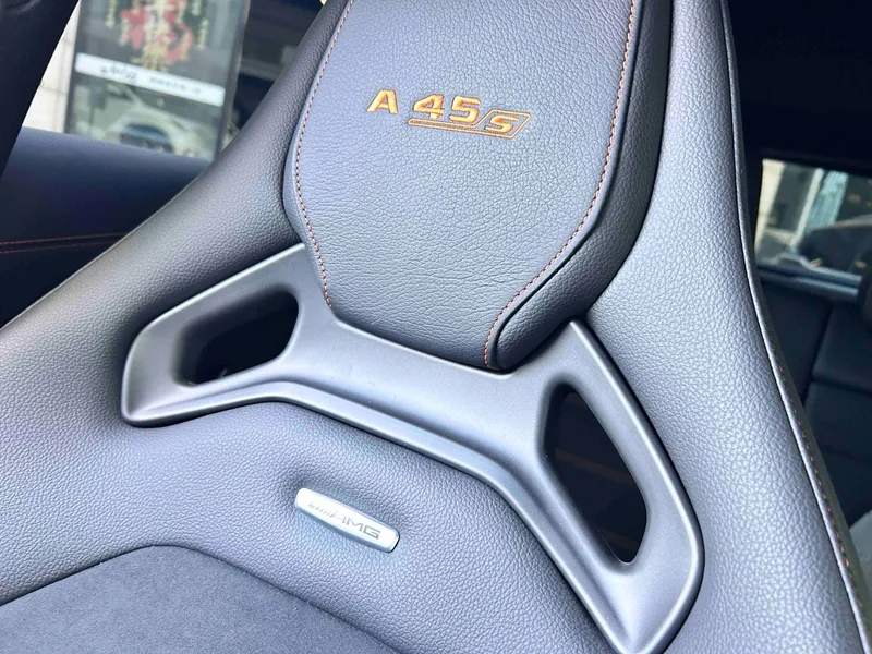 Mercedes-Benz Mercedes-AMG A-Class 2024 AMG A 45 S 4MATIC Edición especial interior foto 19