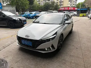 Hyundai Elantra 2022 1.5L CVT GLX Version d'élite