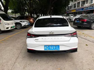 Hyundai Elantra 2022 1.5L CVT GLX Elite Edition exterior photo 3