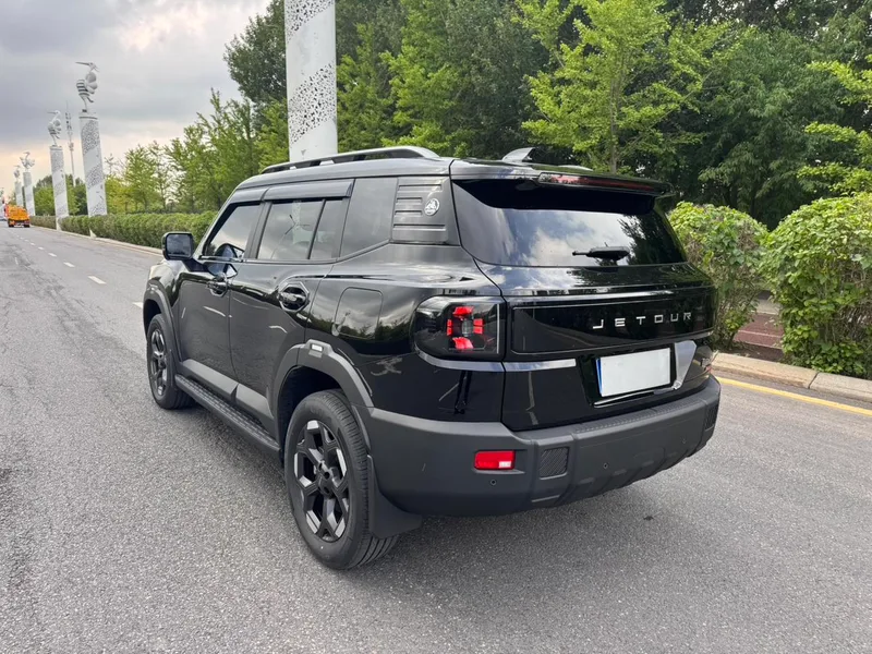 Jetour Jietu Freedom 2025 2.0TD XWD Conquer exterior photo 4 Jetour Jietu Freedom 2025 2.0TD XWD Conquer exterior photo 4