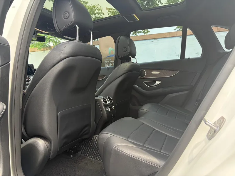 Mercedes-Benz GLC 2022 Restyling GLC 260 L 4MATIC Luxury type exterior photo 7 Mercedes-Benz GLC 2022 Restyling GLC 260 L 4MATIC Luxury type exterior photo 7