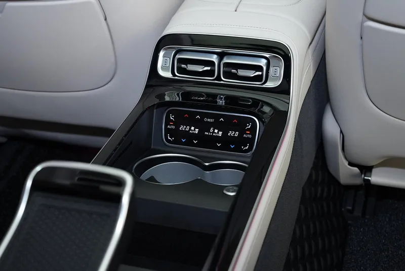 Mercedes-Benz Mercedes-Maybach S-Class 2024 Reforma S 480 4MATIC interior foto 14