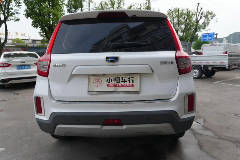 Geely Vision X6 2016 1.3T CVT Flagship exterior photo 3 Geely Vision X6 2016 1.3T CVT Flagship exterior photo 3