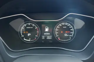 Geely Vision X6 2016 1.3T CVT Flagship interior photo 8 Geely Vision X6 2016 1.3T CVT Flagship interior photo 8