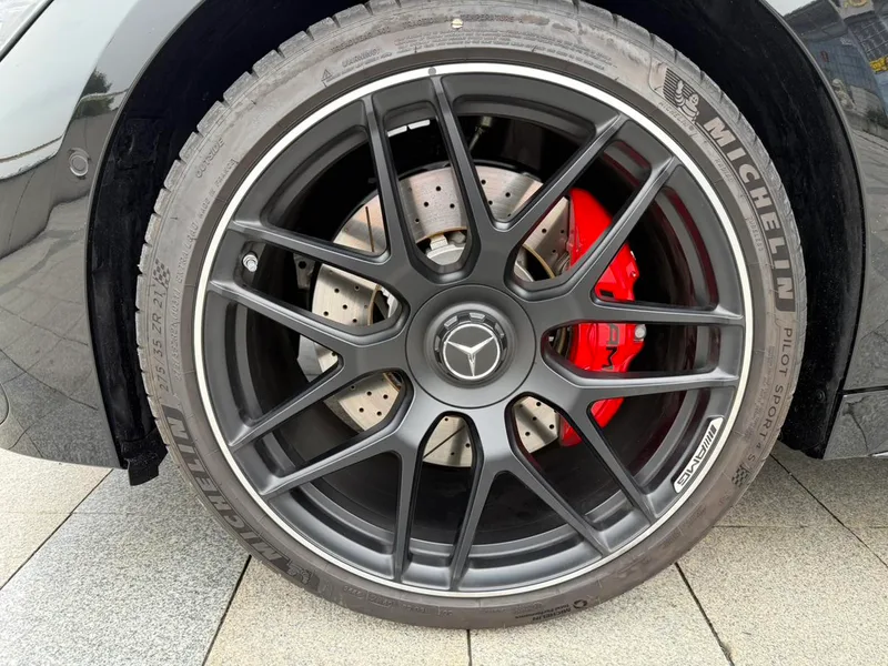 Mercedes-Benz AMG GT 2026 AMG GT 50 Coche deportivo de cuatro puertas edición especial de China exterior foto 7 Mercedes-Benz AMG GT 2026 AMG GT 50 Coche deportivo de cuatro puertas edición especial de China exterior foto 7