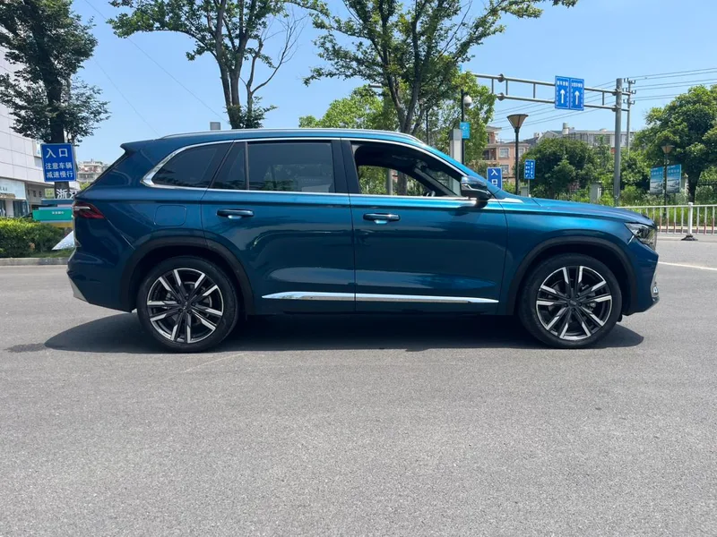Geely Monjaro 2021 2.0TD DCT EVO Two-wheel drive noble type exterior photo 3 Geely Monjaro 2021 2.0TD DCT EVO Two-wheel drive noble type exterior photo 3