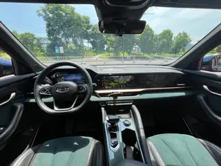 Geely Monjaro 2021 2.0TD DCT EVO Two-wheel drive noble type interior photo 9 Geely Monjaro 2021 2.0TD DCT EVO Two-wheel drive noble type interior photo 9