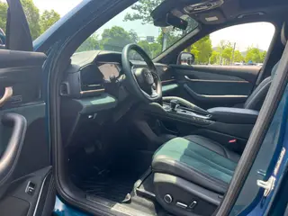 Geely Monjaro 2021 2.0TD DCT EVO Two-wheel drive noble type interior photo 11 Geely Monjaro 2021 2.0TD DCT EVO Two-wheel drive noble type interior photo 11