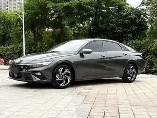 Hyundai Elantra 2023 1.5L CVT GLX Elite Edition