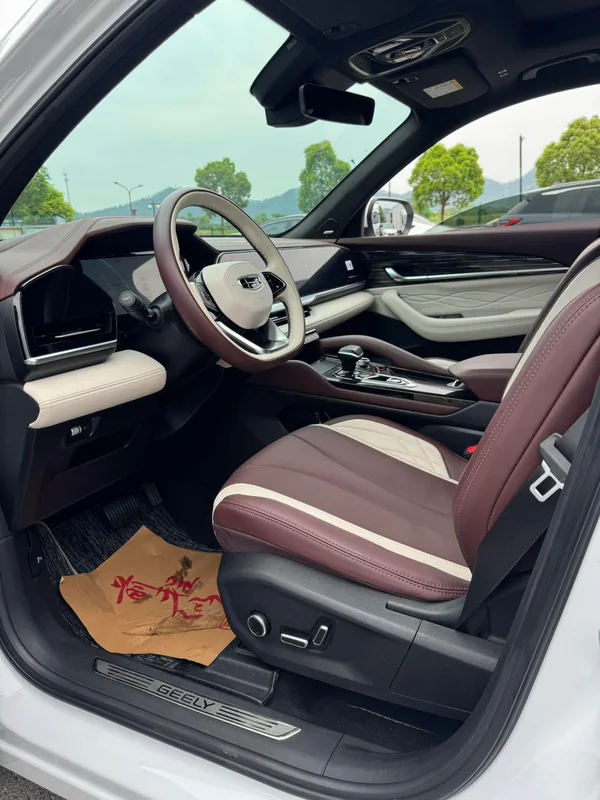 Geely Monjaro 2021 2.0TD High-power automatic four-wheel drive flagship interior photo 8 Geely Monjaro 2021 2.0TD High-power automatic four-wheel drive flagship interior photo 8