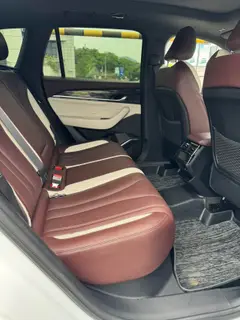 Geely Monjaro 2021 2.0TD High-power automatic four-wheel drive flagship interior photo 10 Geely Monjaro 2021 2.0TD High-power automatic four-wheel drive flagship interior photo 10