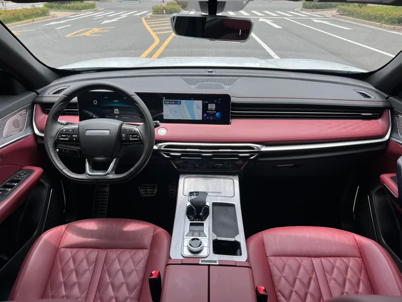 Jetour X70 PLUS 2023 1.5T DCT Brave person PLUS 5 seat exterior photo 8 Jetour X70 PLUS 2023 1.5T DCT Brave person PLUS 5 seat exterior photo 8