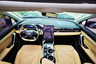 Geely Boyue L 2023 1.5TD DCT Премиальная комплектация интерьер фото 9 Geely Boyue L 2023 1.5TD DCT Премиальная комплектация интерьер фото 9