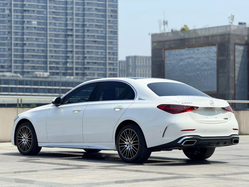 Mercedes-Benz C-Class 2025 Restyling C 260 L Sports version exterior photo 4