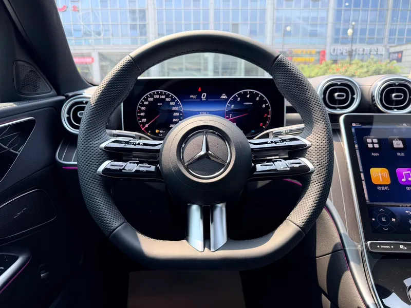 Mercedes-Benz C-Class 2025 Restyling C 260 L Sports version interior photo 12