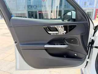 Mercedes-Benz C-Class 2025 Restyling C 260 L Sports version interior photo 13