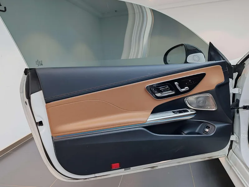 Mercedes-Benz CLE 2025 CLE 260 Coupe interior photo 9 Mercedes-Benz CLE 2025 CLE 260 Coupe interior photo 9