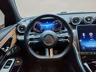 Mercedes-Benz CLE 2025 CLE 260 Coupe interior photo 10 Mercedes-Benz CLE 2025 CLE 260 Coupe interior photo 10