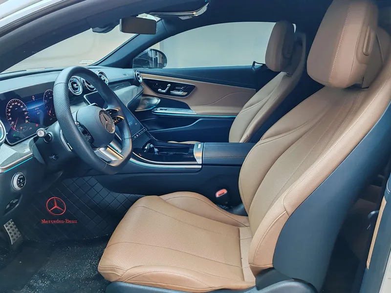 Mercedes-Benz CLE 2025 CLE 260 Coupe interior photo 12 Mercedes-Benz CLE 2025 CLE 260 Coupe interior photo 12