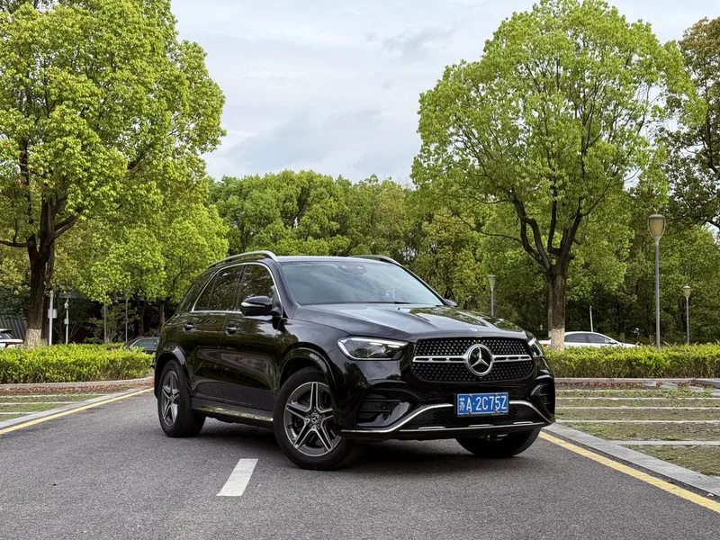 Mercedes-Benz GLE (Imported) 2024 GLE 450 4MATIC Estilo de moda exterior foto 2 Mercedes-Benz GLE (Imported) 2024 GLE 450 4MATIC Estilo de moda exterior foto 2
