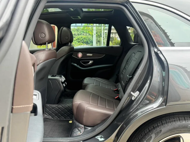 Mercedes-Benz GLC 2022 Restyling GLC 300 L 4MATIC Dynamic Zhenzang Edition interior photo 10 Mercedes-Benz GLC 2022 Restyling GLC 300 L 4MATIC Dynamic Zhenzang Edition interior photo 10