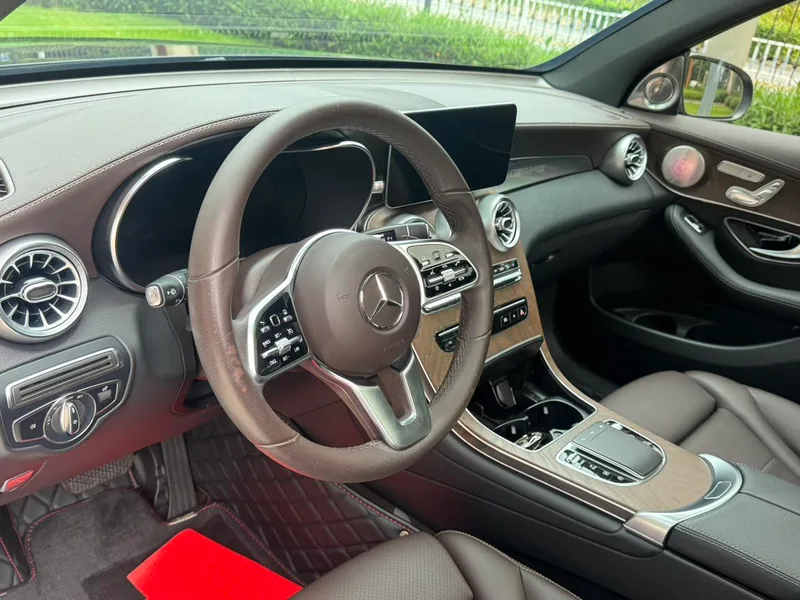 Mercedes-Benz GLC 2022 Restyling GLC 300 L 4MATIC Dynamic Zhenzang Edition interior photo 11 Mercedes-Benz GLC 2022 Restyling GLC 300 L 4MATIC Dynamic Zhenzang Edition interior photo 11