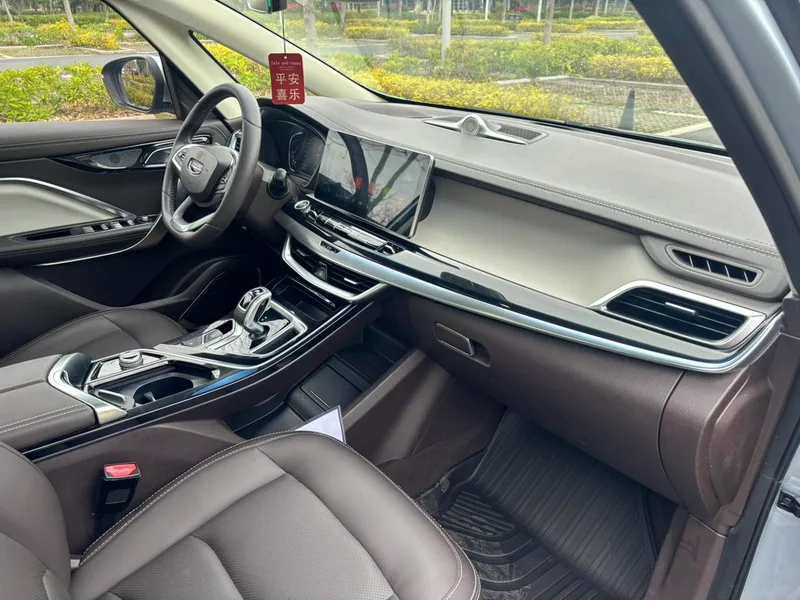 Geely Jiaji 2019 1.5TD DCT Premium Class interior photo 12 Geely Jiaji 2019 1.5TD DCT Premium Class interior photo 12