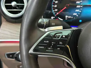 Mercedes-Benz E-Class 2022 E 300 L Luxury type Passenger car interior photo 17
