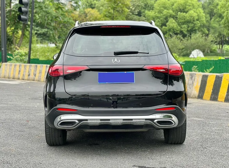 Mercedes-Benz GLC 2024 GLC 300 L 4MATIC Luxury type 5 seat exterior photo 5