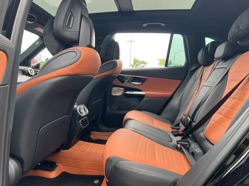 Mercedes-Benz GLC 2024 GLC 300 L 4MATIC Luxury type 5 seat interior photo 13