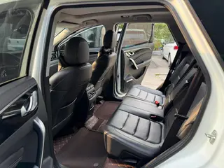 Jetour X90 2020 1.5T DCT Shadow Smart Edition 5 seat interior photo 8 Jetour X90 2020 1.5T DCT Shadow Smart Edition 5 seat interior photo 8