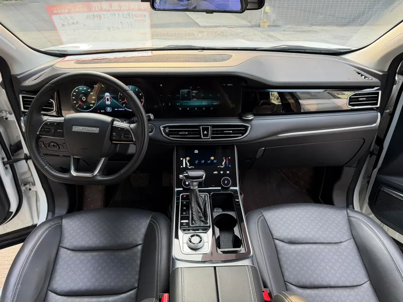 Jetour X90 2020 1.5T DCT Shadow Smart Edition 5 seat interior photo 9 Jetour X90 2020 1.5T DCT Shadow Smart Edition 5 seat interior photo 9