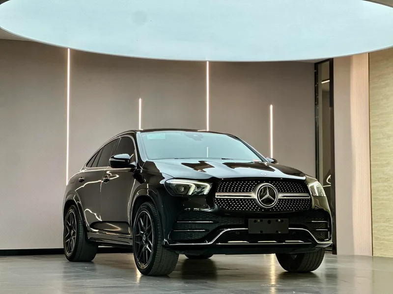Mercedes-Benz GLE Coupe 2020 GLE 350 4MATIC coupe SUV Fashionable exterior photo 3
