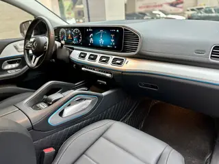 Mercedes-Benz GLE Coupe 2020 GLE 350 4MATIC coupe SUV Fashionable interior photo 9
