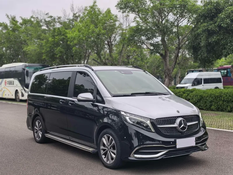Mercedes-Benz V-Class 2022 V 260 Version pilote extérieur photo 3 Mercedes-Benz V-Class 2022 V 260 Version pilote extérieur photo 3