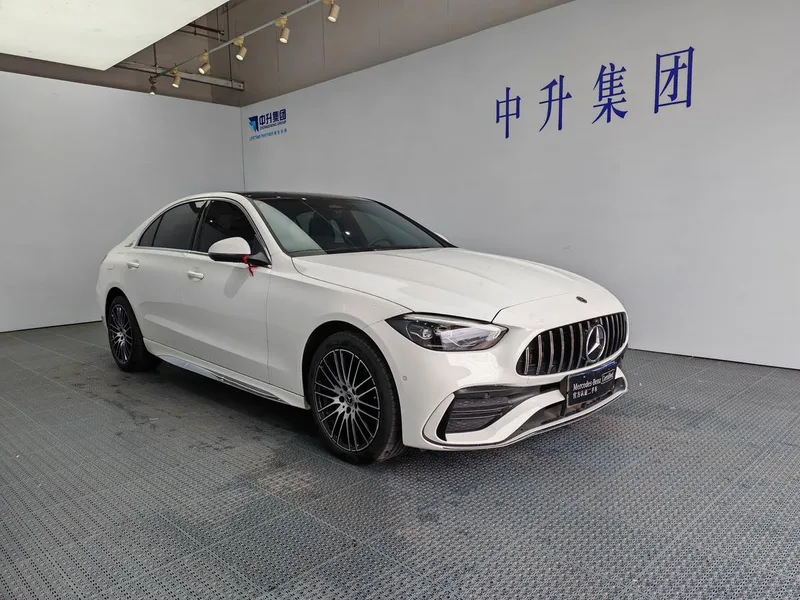 Mercedes-Benz C-Class 2024 Restyling C 260 L Sports version exterior photo 3 Mercedes-Benz C-Class 2024 Restyling C 260 L Sports version exterior photo 3