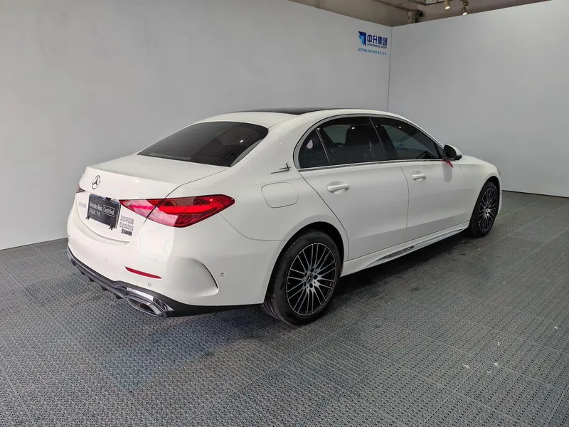 Mercedes-Benz C-Class 2024 Restyling C 260 L Sports version exterior photo 6 Mercedes-Benz C-Class 2024 Restyling C 260 L Sports version exterior photo 6