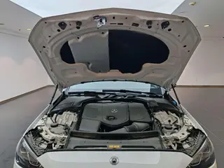 Mercedes-Benz C-Class 2024 C 260 L Хао Ночная спортивная версия интерьер фото 19
